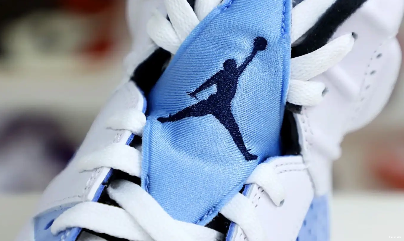 AIR 'UNC HOME' 6 RETRO JORDAN 0420